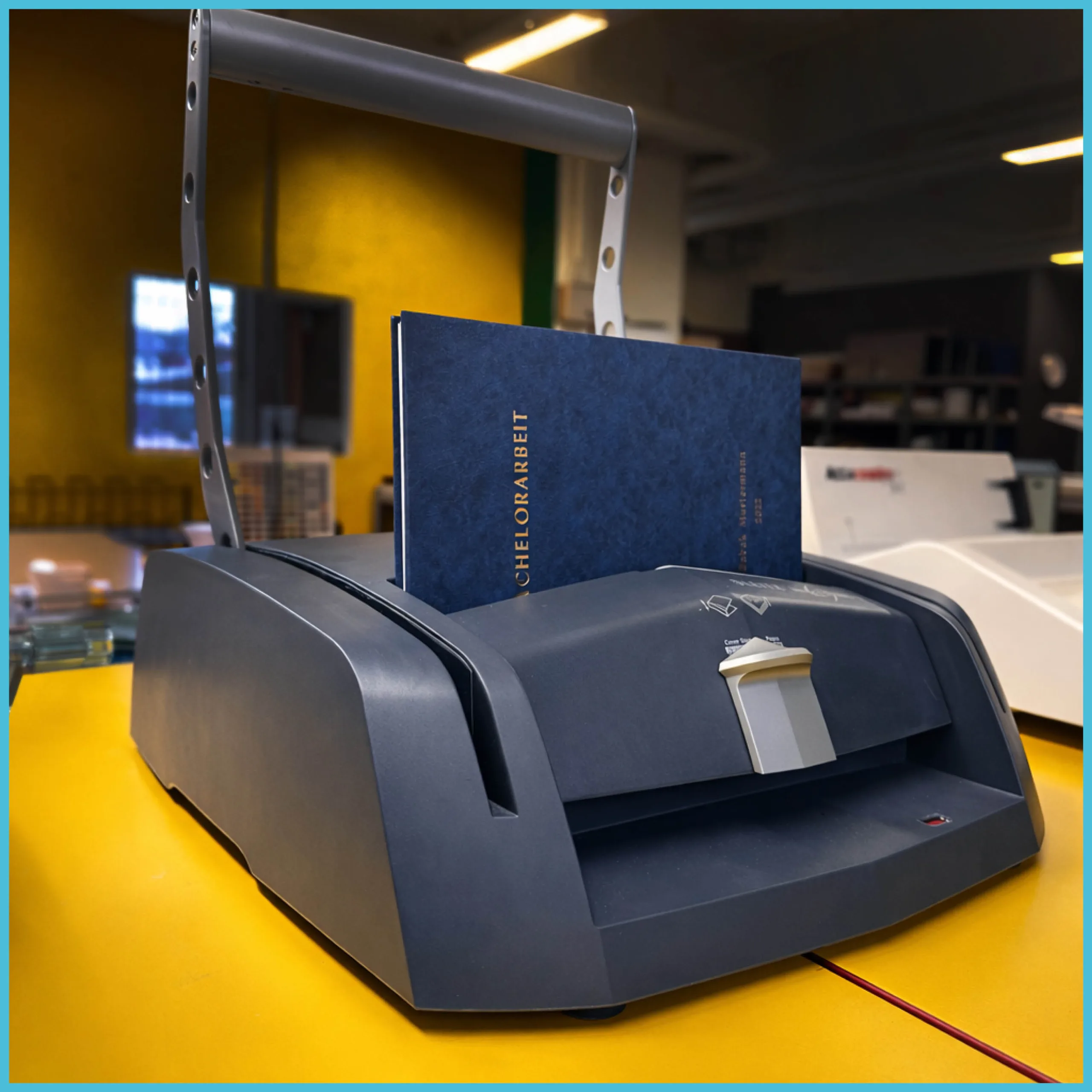 Buchbindung_Abschlussarbeit_hardcover_softcover_Klemmbindung